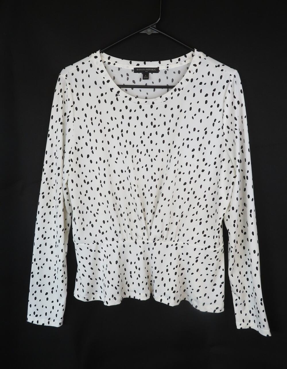 BANANA REPUBLIC White w/ Black Dots Long Sleeve Professional Blouse Top Women L
